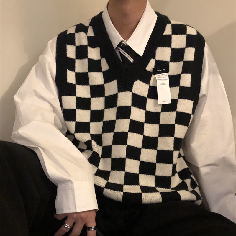 Voguable New Autumn Arctic Velvet Checkerboard Pattern Men's Sweater Vest Retro V-neck Sleeveless Knit Vest Woolen Korean Clothes voguable