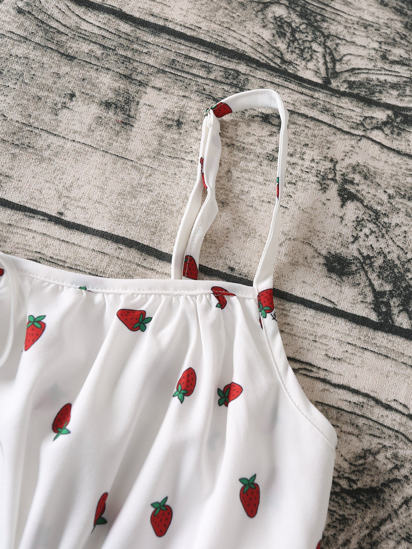 Voguable  Strawberry Print White Chiffon Long Dress Women Spaghetti Strap Vintage Boho Summer Beach Maxi Dress Sleeveless Sundress voguable
