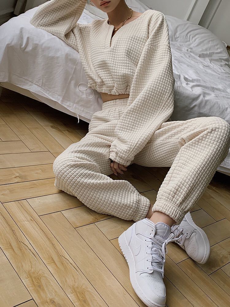 New Leisure Suit High Waist Pant Solid Loose Joggers Female Casual Two Piece Tracksuit Suit Fashion Plaid Chic Cropped Pullovers voguable