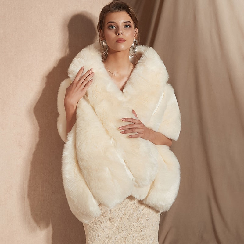 Wedding Bolero Winter Bridal Shrug Faux Fur Shawls Women Wraps Jacket Party Coat Shawl White Cape Faux Fur Coat Fur Robe voguable