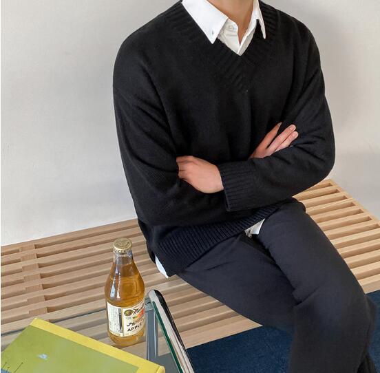 Voguable men's V-Neck Sweater Korean fashion Spring And Autumn loose  knitted thin outerwear clothes vingtage basic tops male 9Y4236 voguable