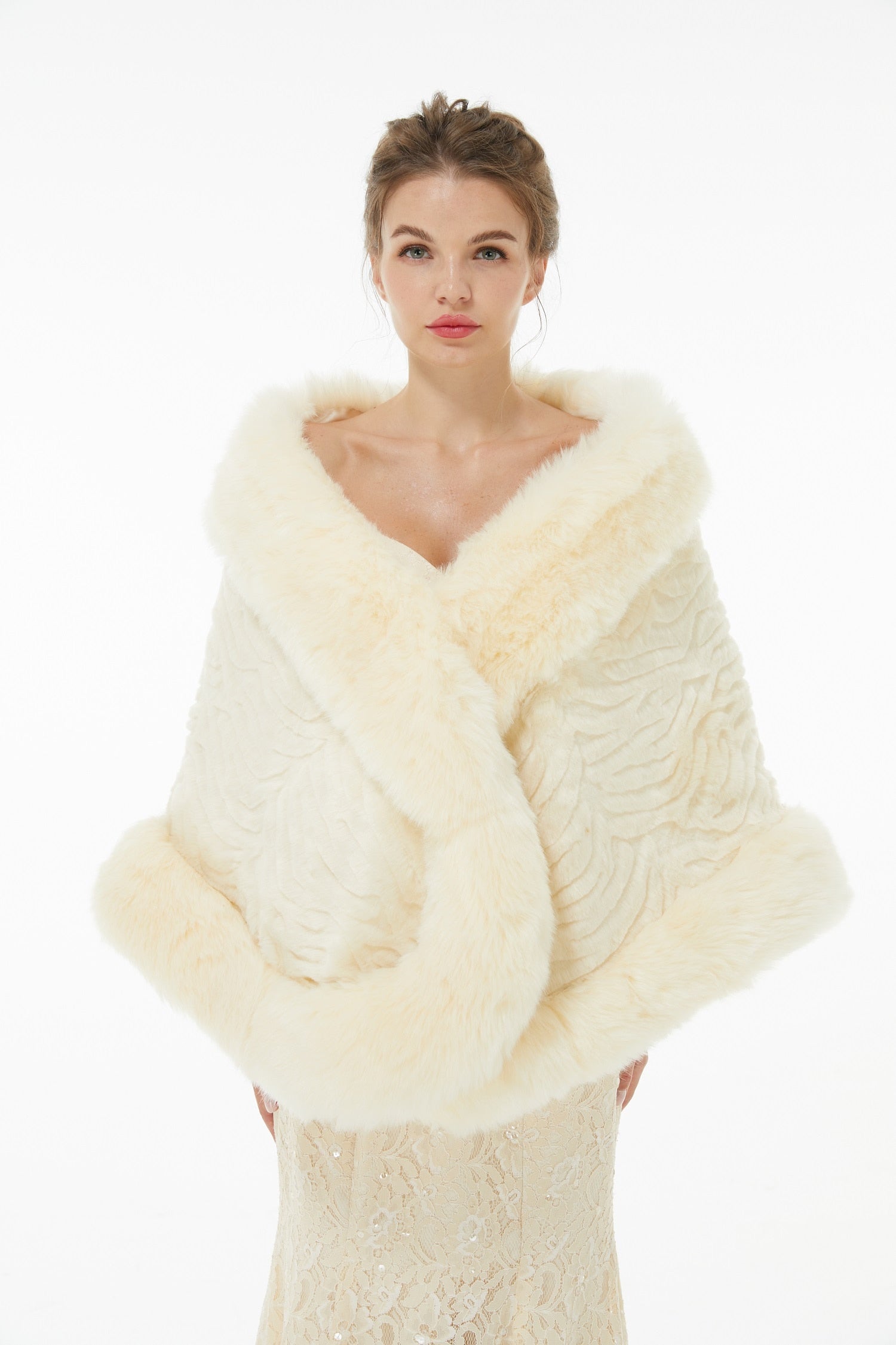 Wedding Bolero Winter Bridal Shrug Faux Fur Shawls Women Wraps Jacket Party Coat Shawl White Cape Faux Fur Coat Fur Robe voguable