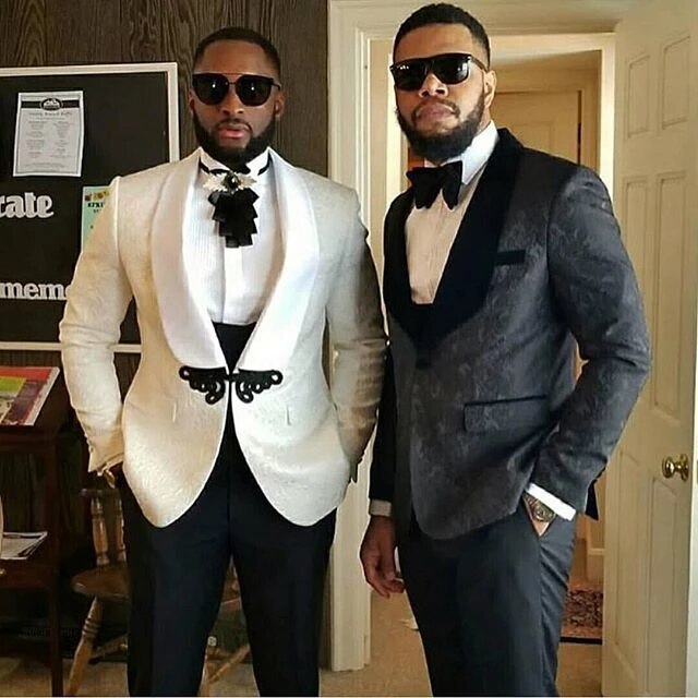 Voguable  3 Pieces Men Suits For Wedding 2023 Custom Made Classic White Blazer Business Prom Suits Groomsmen Groom Mens Tuxedo voguable