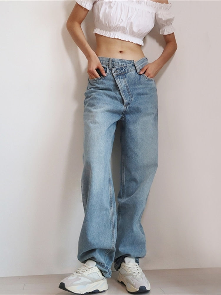 2022 Summer New Fashion Light Blue Women Asymmetric Fly Jeans With Button Closure Split Waist Straight Leg Jeans big size 2S4F voguable
