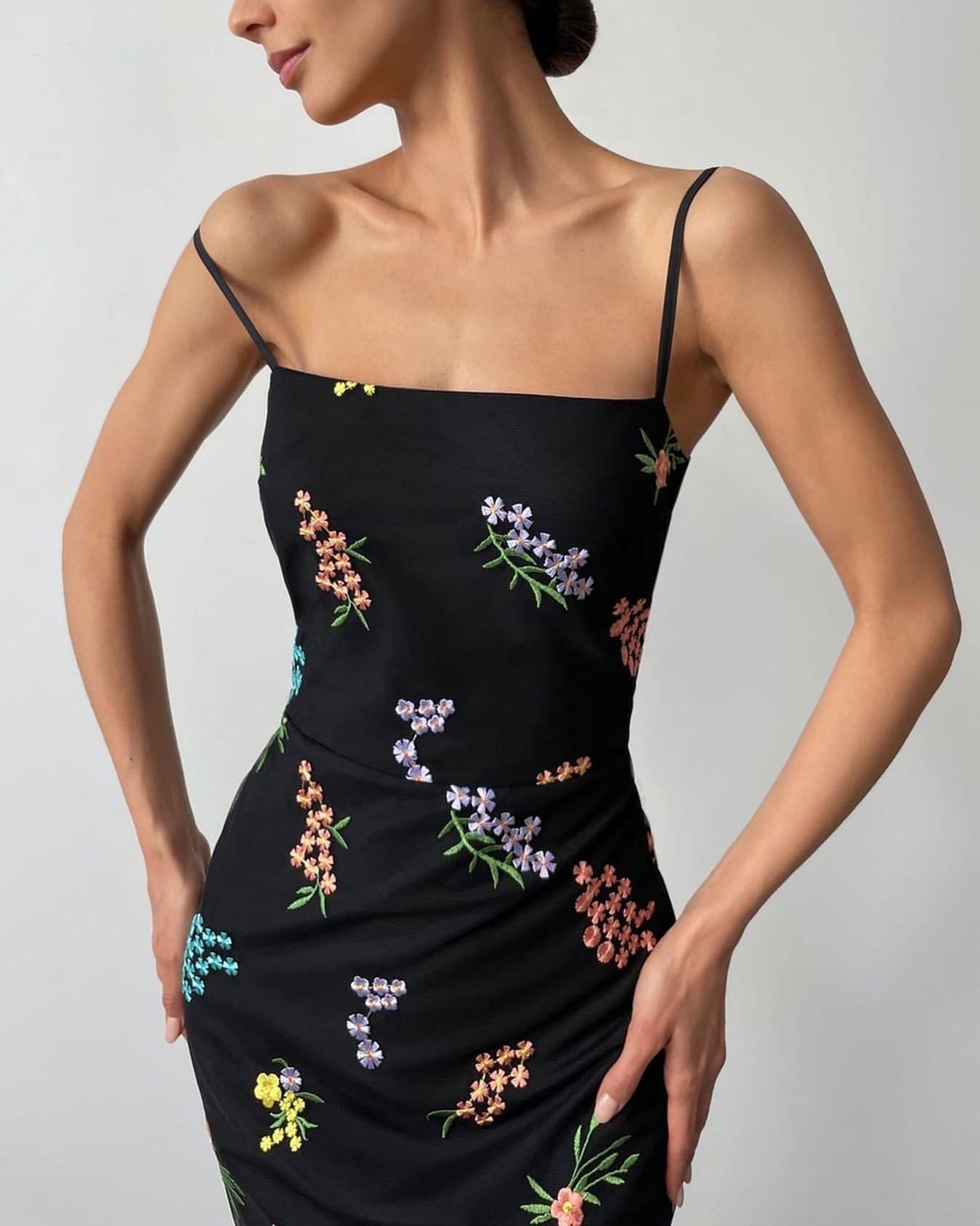 Fashion Casual Women Clothes Sling Sexy Dress Black White Embroidered Spaghetti Straps Ladies Elegant Party Club Dresses voguable