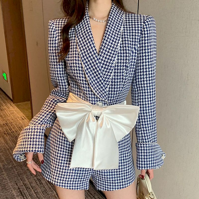 High Quality Brand New Spring Runway Short Jumpsuit Golden Bowknot Belt Long Sleeve Women Sexy Party Romper Playsuits voguable