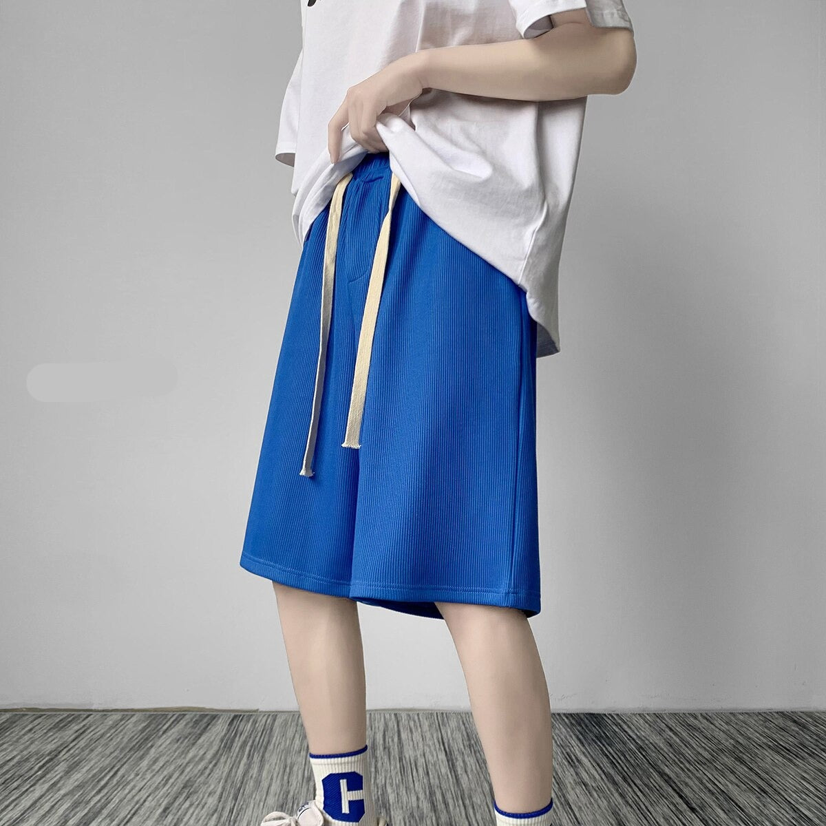 Summer New Ice Silk Cool Sports Shorts Solid Color Mens Capris Baggy Straight Korean Trend Y2k Short Pants Male Sportswear voguable