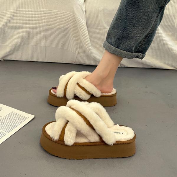 Slippers Casual Shoes Flock Platform Med Slipers Women Fur Flip Flops Slides Luxury Flat Plush PU Rubber Basic Fur Shoes Wo voguable
