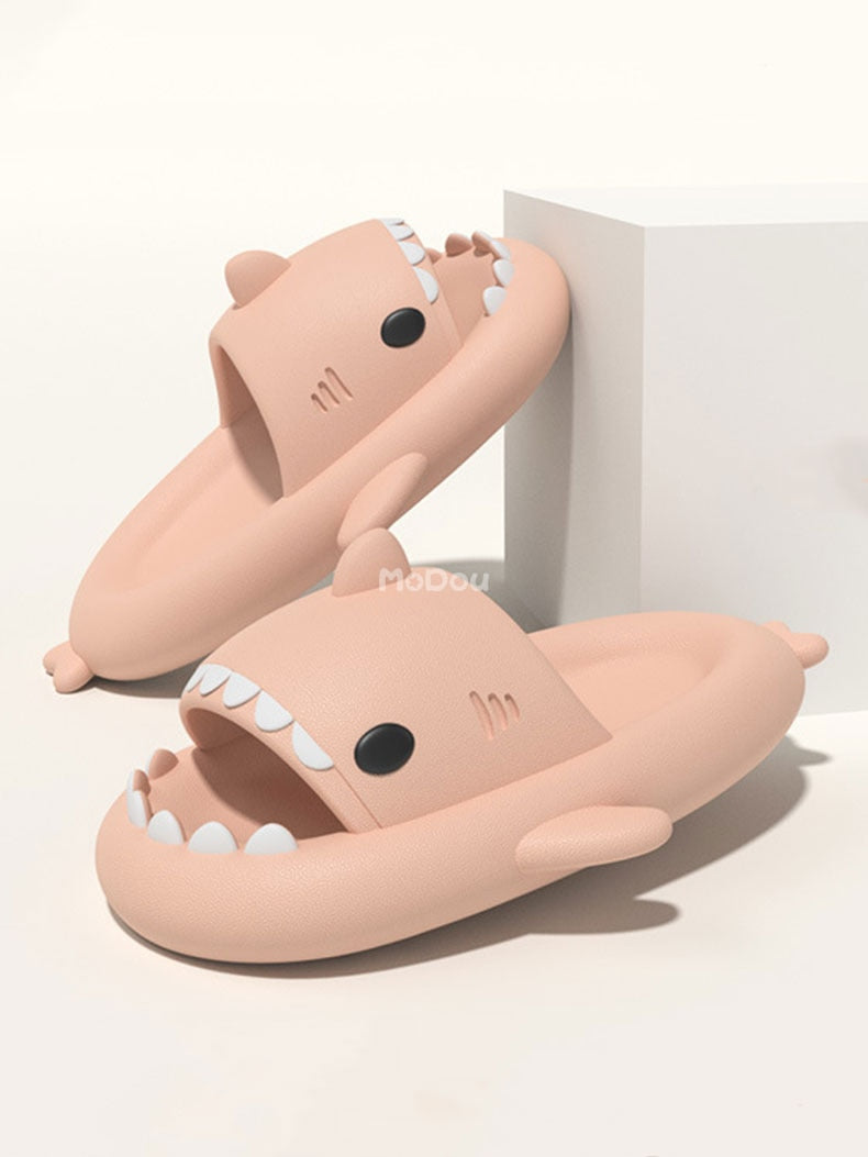 Voguable  2022 Spring Summer New Upgraded Shark Slippers Women Indoor Outdoor Bathroom Sandals 4cm Thick Sole Men's Beach Shoes voguable