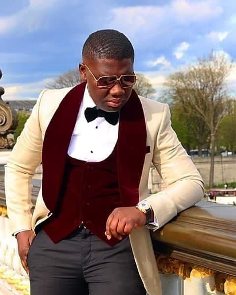 Voguable One Button Light Blue Plaid Wedding Groom Tuxedos Peak Lapel Groomsmen Mens Dinner Prom Suits (Jacket+Pants+Vest+Tie) NO:1476 voguable