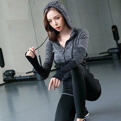 Women's Thin Jacket Tight Yoga Clothes Long Sleeve Running With Zipper Coat Winter Sport Top Female Sports Hoodies voguable