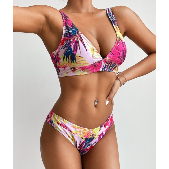 Miturn 2021 New Leaves Printed Low Waist Two Pieces Bikini Set Swimsuit Female Women Beachwear Swimwear Bather Bathing Suit voguable