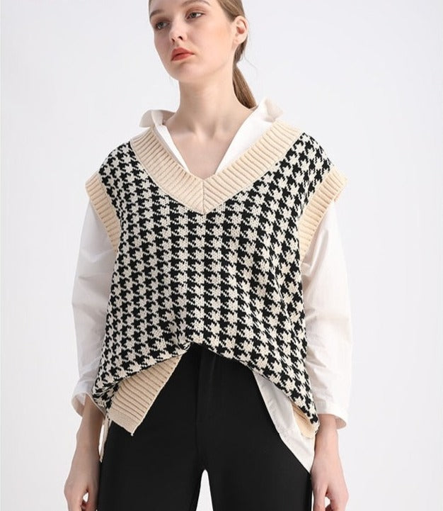 KPYTOMOA Women 2021 Fashion Oversized Houndstooth Knitted Vest Sweater Vintage Sleeveless Side Vents Female Waistcoat Chic Tops voguable