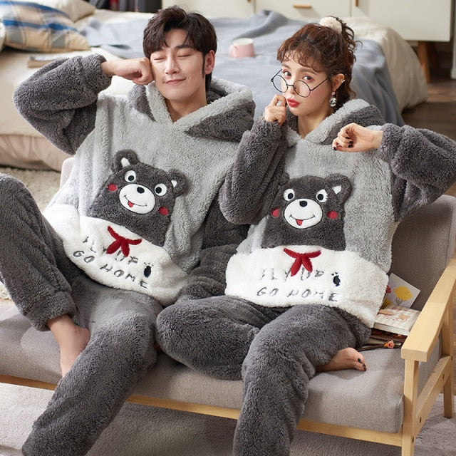 Voguable Coral Velvet Couple Pajamas Women's Winter Long Sleeves Plush Thickened Warm Flannel Men's Pajamas Home Clothes Can Be Worn voguable